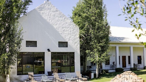 Pool - Monte Bello Estate (Bloemfontein)