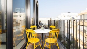Unclassified image, 2 of 74, button - House No. 29 By Tlv2go (Tel Aviv)