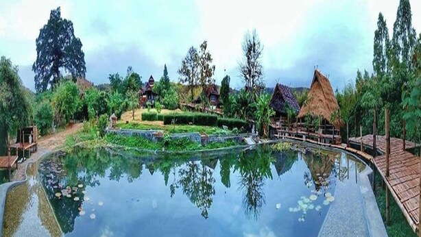 Pool - Jiang Lha (Mae Rim)