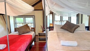 Room - Jiang Lha (Mae Rim)