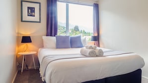 Room - Qubehouse (Queenstown)