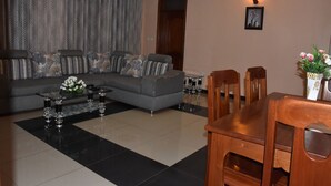 Living area - Havila Apartment (Kigali)