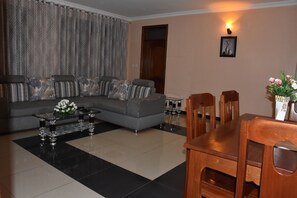 Living area - Havila Apartment (Kigali)