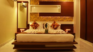 Ảnh chưa phân loại, 5 trong số 36 ảnh, nút