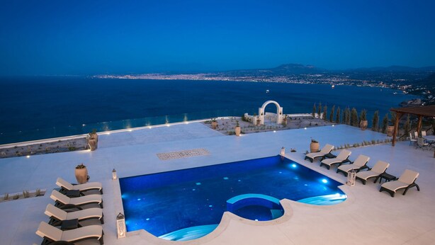 Pool - Wine Dark Sea Villa Santorini (Malevizi)