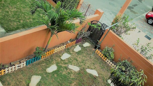 Property grounds - New Kingston Guest Apt At The Stadium (Kingston)