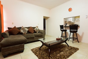 Living area - The Embassy Luxury Apt Crystal Towers Ii (Kingston)