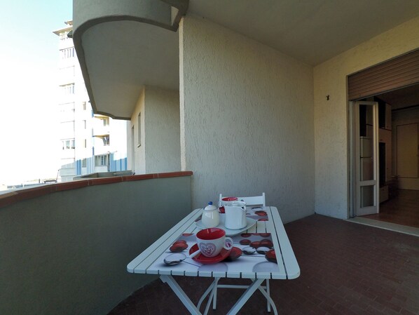 Unclassified image, 1 of 26, button - Alfa Apartments (Comacchio)