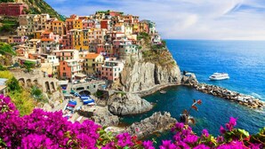 Unclassified image, 3 of 52, button - The First Riomaggiore 5 Terre (Riomaggiore)