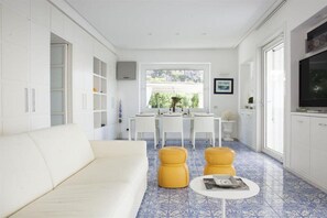 Unclassified image, 4 of 47, button - LHP Suite Villa La Giara (Sorrento)