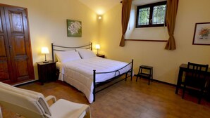 Unclassified image, 3 of 12, button - Casa Punta Amore - Welchome (Cannobio)