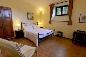 Unclassified image, 3 of 12, button - Casa Punta Amore - Welchome (Cannobio)