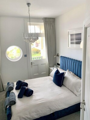 Room - Lazy Waves Boutique B&B (Newquay)