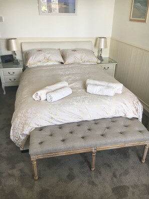 Room - Lazy Waves Boutique B&B (Newquay)