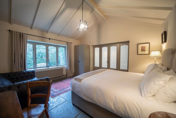 Unclassified image, 1 of 64, button - Oak Bank Hotel (Ambleside)