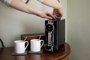 Coffee and/or coffee maker - Oak Bank Hotel (Ambleside)