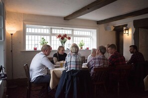 Uklassifisert bilde, 2 av 34, knapp
