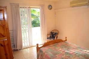 Unclassified image, 4 of 12, button - Apartment Le Cygne 2 (Grand-Baie)