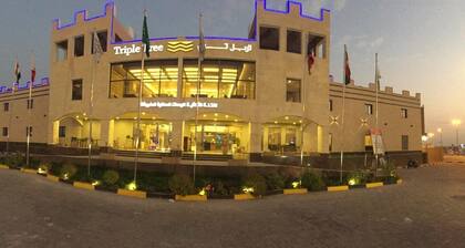 Triple Tree Hotel