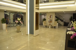 Ảnh chưa phân loại, 4 trong số 63 ảnh, nút