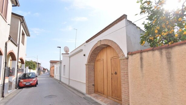 Exterior - Izzhome Pula Regina Margherita Apartment (Pula)