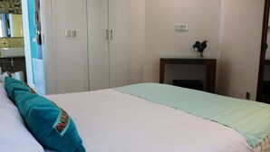 Room - The View (La Marsa)