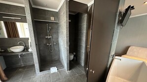 Bathroom - Regina Maria Spa Design Hotel (Balchik)