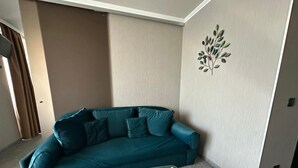 Living area - Regina Maria Spa Design Hotel (Balchik)