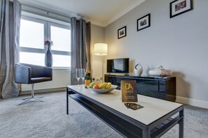 Unclassified image, 4 of 40, button - Carrick Retreat - Donnini Apartments (Ayr)