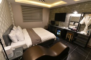 Unclassified image, 4 of 46, button - Q Motel (Jecheon)