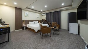 Ảnh chưa phân loại, 2 trong số 46 ảnh, nút