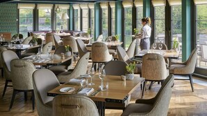 Dining - Monkey Island Estate (Maidenhead)