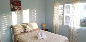 Room - Oceanic View Apartment at Fern Court (St. Ann's Bay)