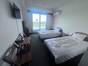 Unclassified image, 2 of 39, button - Guest House Shirahama Exceed Players Club (Shimoda)