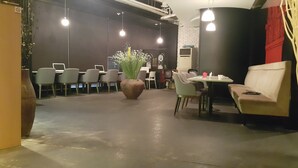 Dining - Hotel Food & Tour (Gwangju)