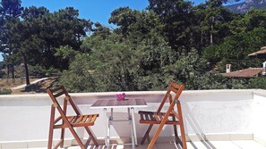 Tempat makan outdoor