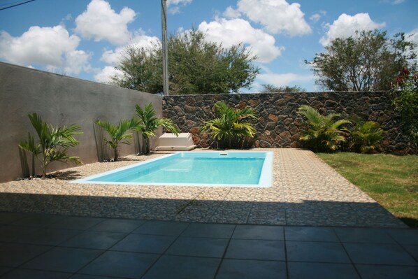 Unclassified image, 1 of 23, button - Happy Villa (Trou aux Biches)