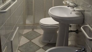 Bathroom - Villa La Rocca (Castelsardo)