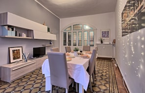 Immagine non classificata, 2 di 32, pulsante