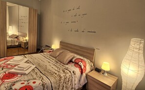 Room - Logicasa Amazing Downtown Como (Como)