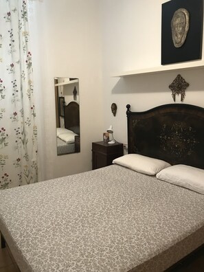 Room - Appartamenti Garibaldi (Levanto)