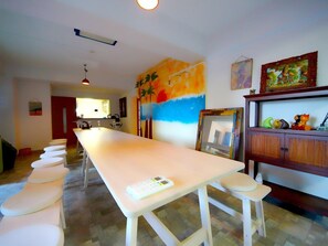 Dining - White Beach House (Shirahama)