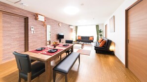 Ảnh chưa phân loại, 3 trong số 32 ảnh, nút