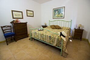 Room - Agriturismo Il Poggio (Montaione)