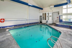 Pool - 2 Queen Beds|ADA|RI Shower|Nsmk (Clarkston)