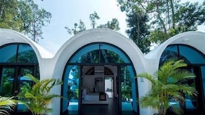 Bahagian luar