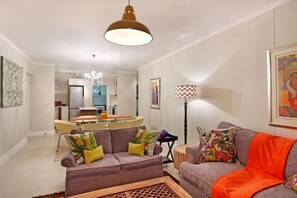 Unclassified image, 4 of 14, button - Ashton Park Luxury Apartment (Cape Town)
