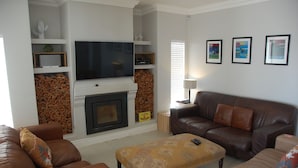 Living area - Cape Town Kite Club (Cape Town)