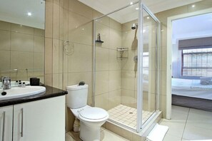 Ảnh chưa phân loại, 3 trong số 20 ảnh, nút