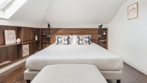 Room - Lisbon Downtown Luxury Family Residence (Lisbon)